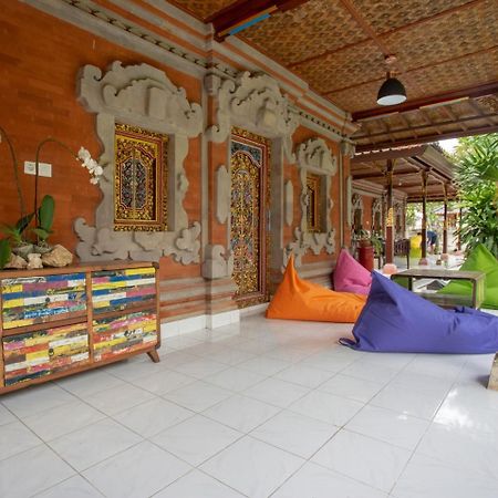 Nushe Hostel Batununggul Exterior photo